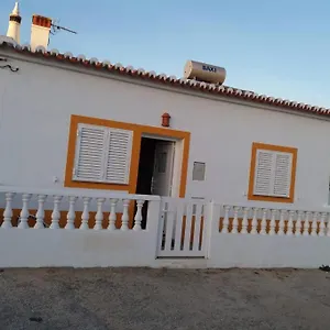Sunny Da Viana, Casa de Férias